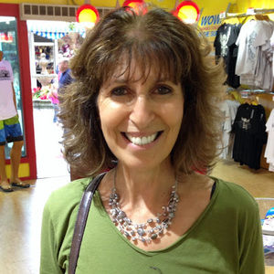 Meet your Posher, Deborah